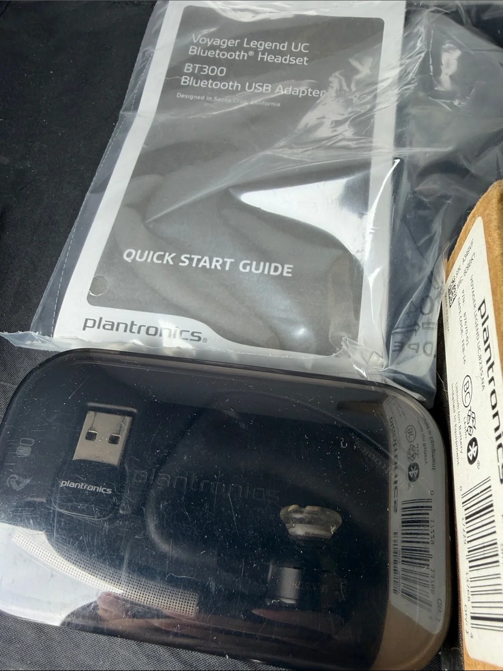 Plantronic Voyager Legend UC Bluetooth Headset Text/Noise Reduction B235
